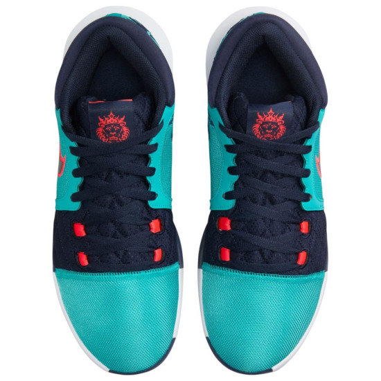Nike LeBron Witness 8